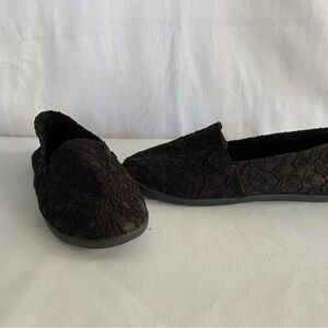 Airwalk slip ons